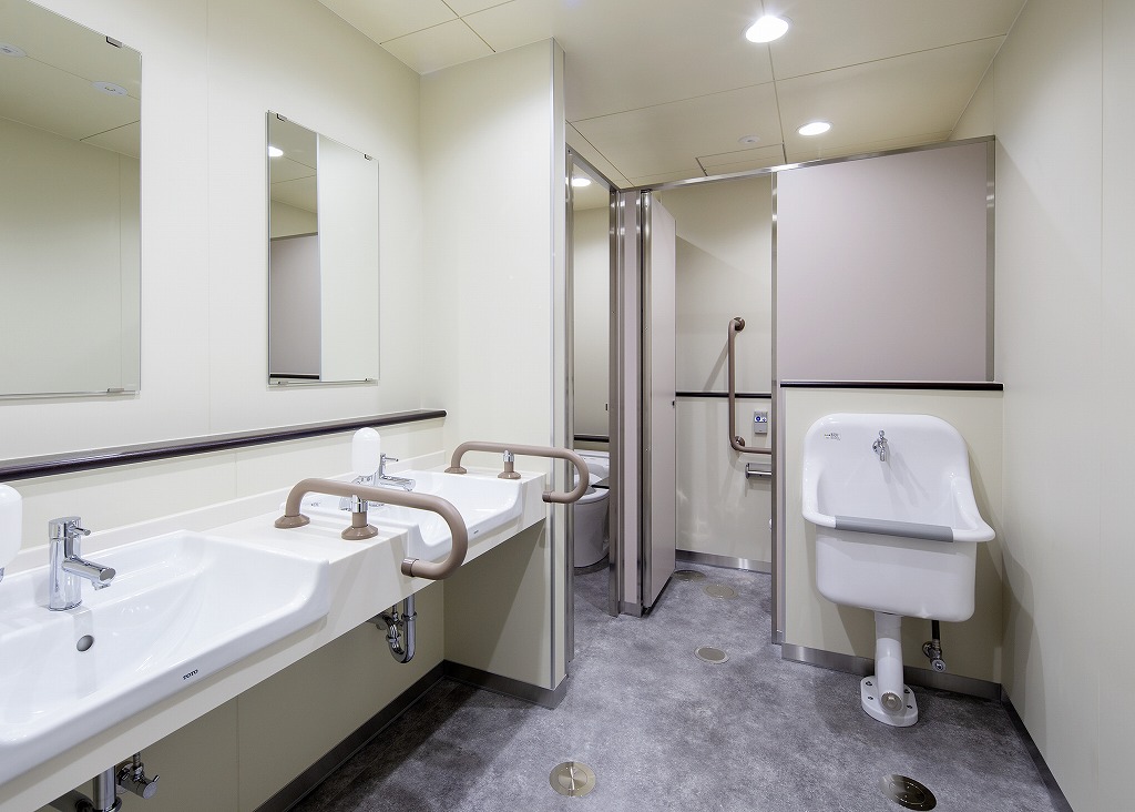広島県庁舎東館ほか１棟トイレ改修工事.jpg
